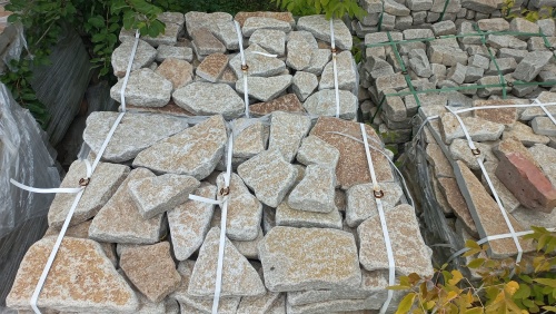 Плитняк гранитный галтованный купить в Ульяновской области