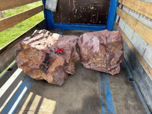 Ландшафтные глыбы красно-фиолетовые 200-1000 килограмм купить в Ульяновской области