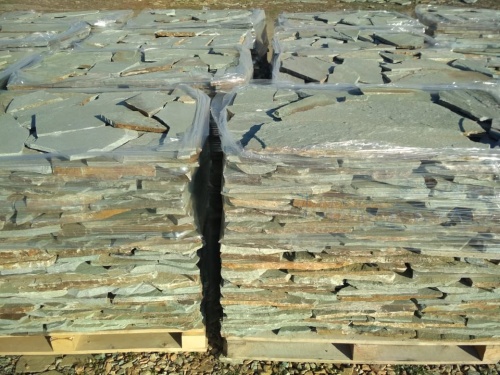 Плитняк златолит зелёный для цоколя, отмостки купить в Ульяновской области