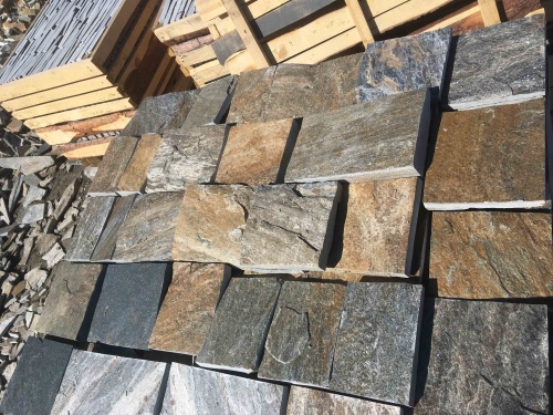 Плитка пилёная златолит Уральский для цоколя, отмостки купить в Ульяновской области